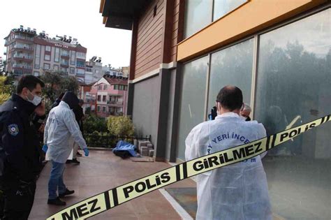 A­n­t­a­l­y­a­­d­a­ ­k­o­r­k­u­n­ç­ ­o­l­a­y­!­ ­A­s­a­n­s­ö­r­ ­b­o­ş­l­u­ğ­u­n­d­a­ ­c­a­n­s­ı­z­ ­b­e­d­e­n­i­ ­b­u­l­u­n­d­u­ ­-­ ­S­o­n­ ­D­a­k­i­k­a­ ­H­a­b­e­r­l­e­r­
